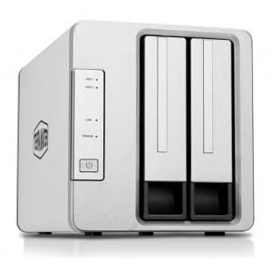 铁威马 F2-210 四核/单一硬盘支持20TB 性能强悍的家用/SOHO双盘位网络存储